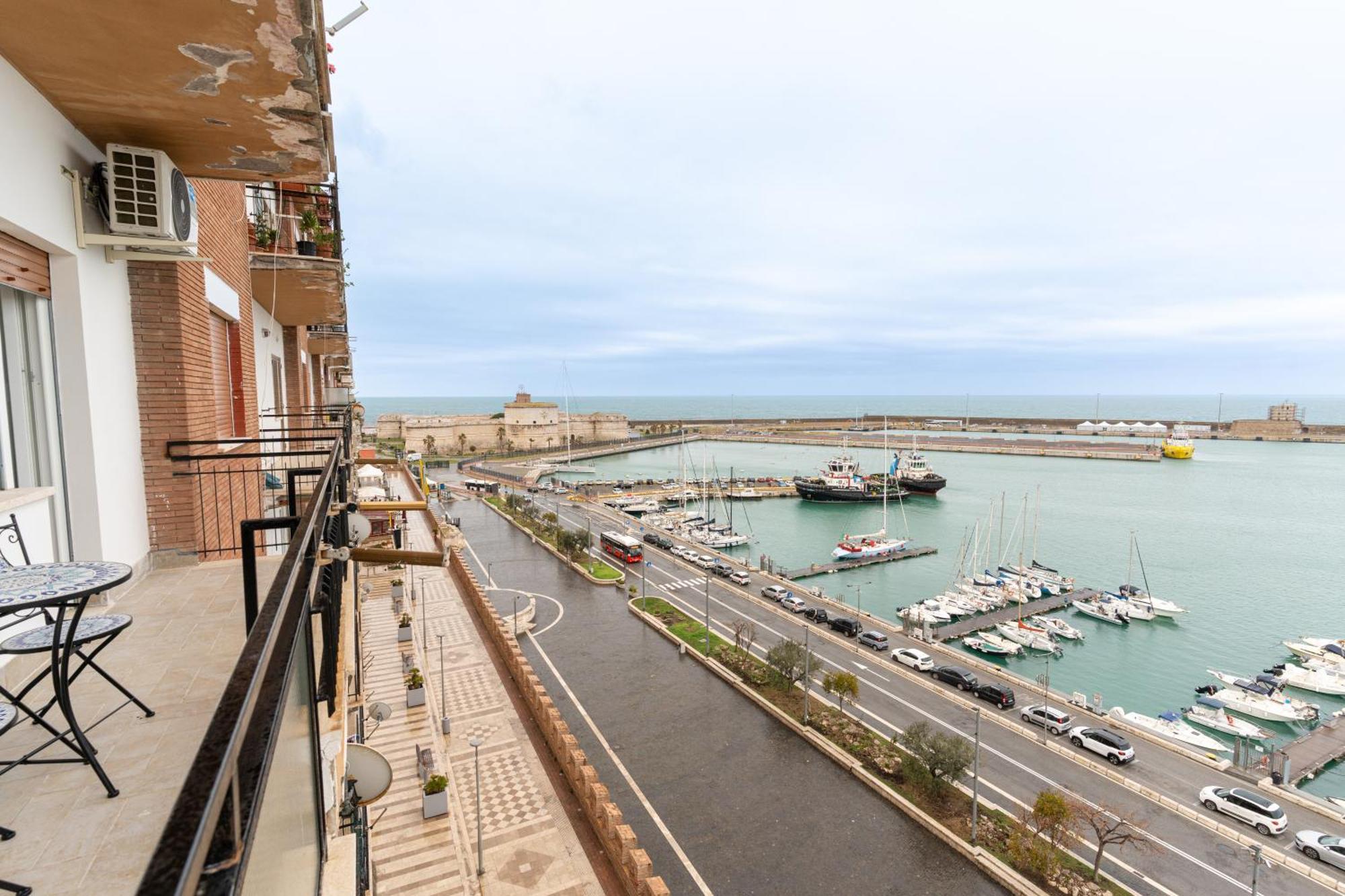 L'Onda Affittacamere Civitavecchia Zewnętrze zdjęcie